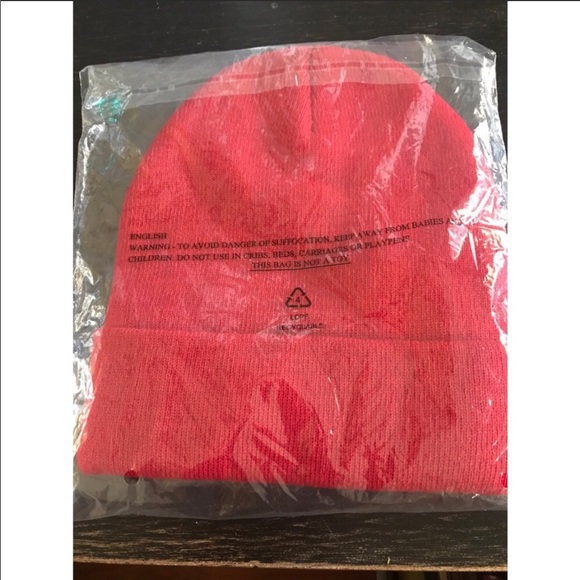 Jeffree Star Cosmetics Valentines Day Beanie - Picture 2 of 2